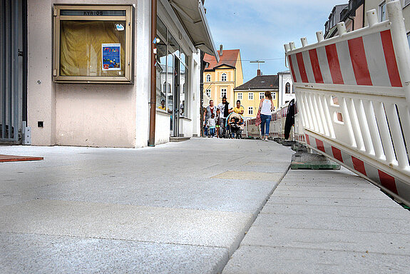 Pflasterarbeiten zwischen Weizen- und Amtsgerichtsgasse. (Foto: Stadt Freising)