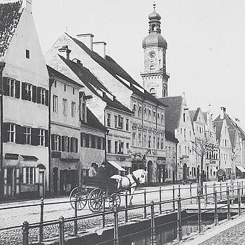 Bild der offenen Moosach in der Oberen Altstadt aus dem Jahr 1890. (Foto: Stephan Thalhammer)