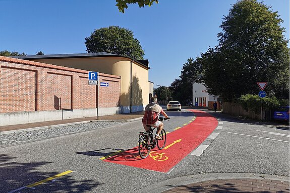 Pop-up-Lane in der Kammergasse für den Radverkehr. (Foto: Stadt Freising)