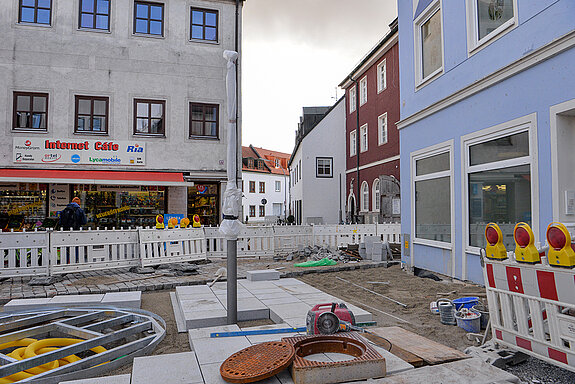 Die Sackgasse ist weiterhin nur über die an der Johannisstraße angelegte Behelfszufahrt erreichbar. (Foto: Stadt Freising)