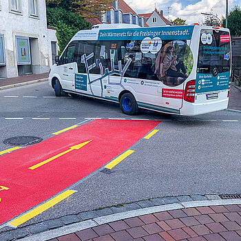 Pop-up-Lane in der Kammergasse für den Radverkehr. (Foto: Stadt Freising)